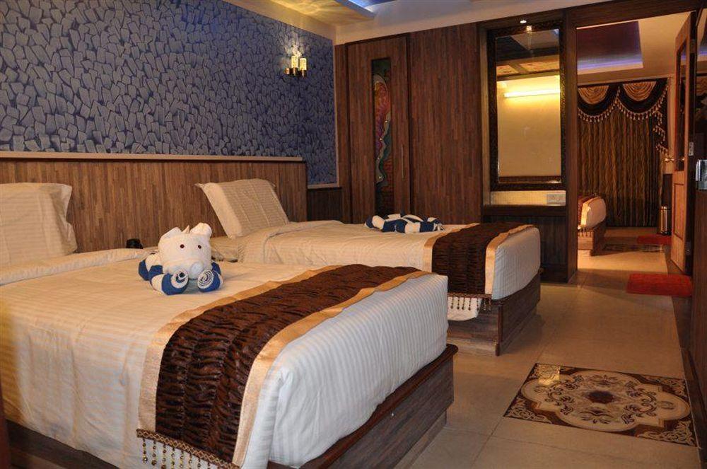 Hotel Astoria Residency Udagamandalam Exterior foto
