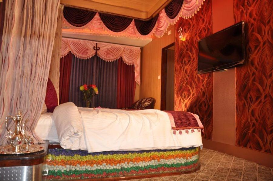 Hotel Astoria Residency Udagamandalam Zimmer foto