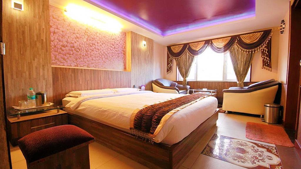 Hotel Astoria Residency Udagamandalam Exterior foto